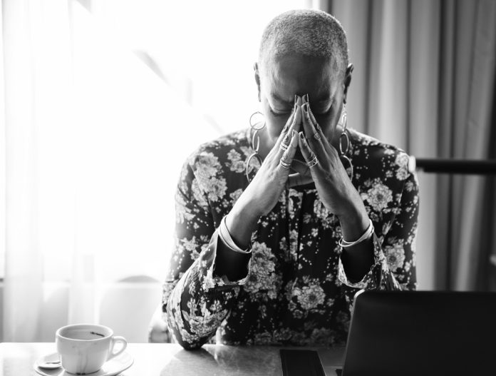 Stress Dikantor Tapi Takut Gemuk Jika Makan Coklat? Yuk Simak Makanan Penghilang Stress Pengganti Coklat Dijamin Sehat.